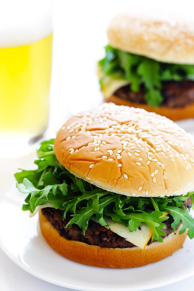 This 20-Minute Black Bean Burgers recipe is my favorite! It's quick and easy to make, crispy and juicy (not dried out!), and full of great garlic mushroom flavor. | gimmesomeoven.com