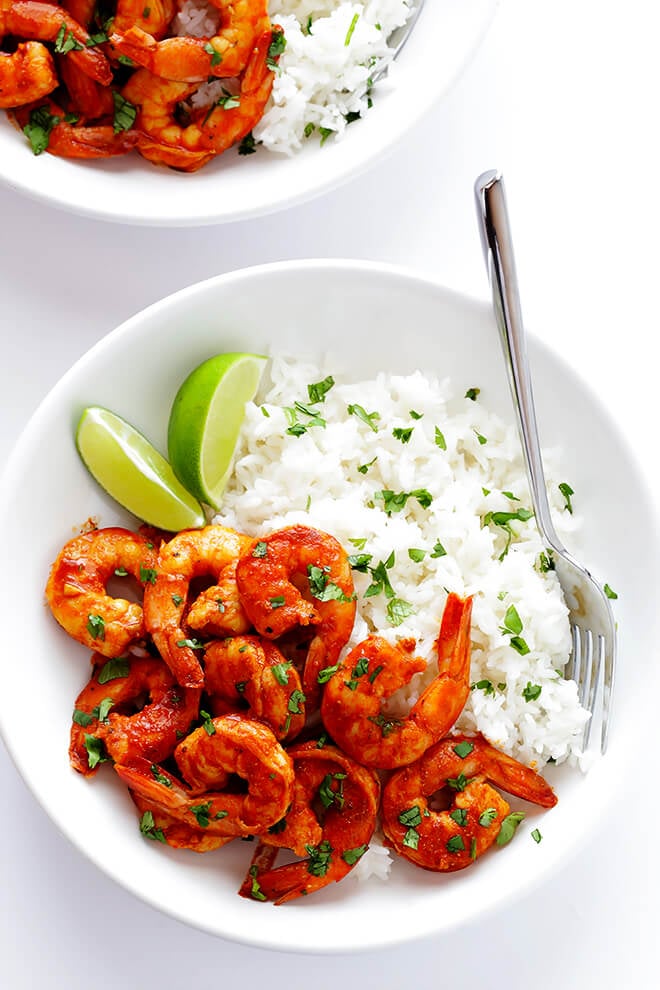 This Easy Peruvian Shrimp recipe takes less than 15 minutes to make, and it's full of delicious bold flavors that I absolutely love! | gimmesomeoven.com