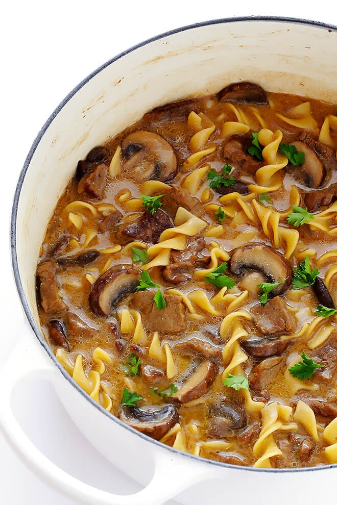 This Beef Stroganoff Soup recipe is easy to make, full of tender beef and noodles, and an absolutely delicious dinner! | gimmesomeoven.com