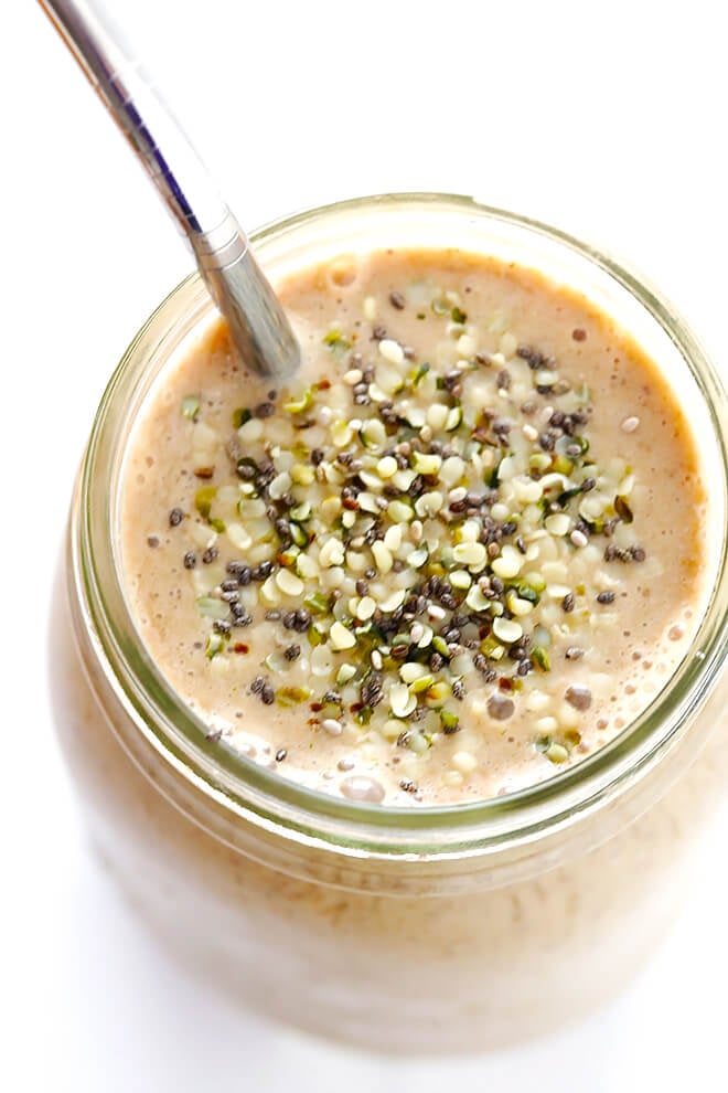 This Coffee Protein Smoothie recipe is SO yummy, and full of feel-good ingredients that'll add some good energy to your day. | gimmesomeoven.com