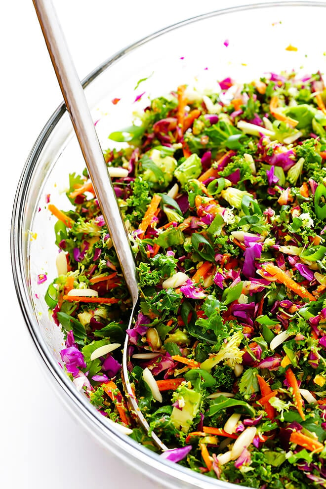 This detox salad is SERIOUSLY delicious -- made with all sorts of feel-good ingredients, and topped with a tasty Japanese carrot-ginger dressing. | gimmesomeoven.com (Vegan / Vegetarian / Gluten-Free)