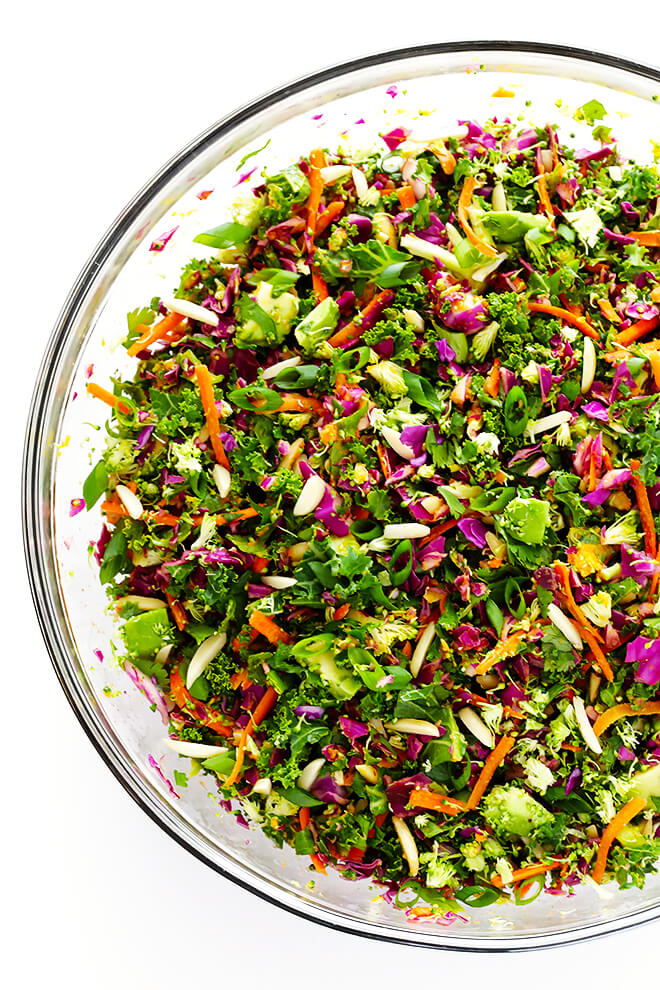 This detox salad is SERIOUSLY delicious -- made with all sorts of feel-good ingredients, and topped with a tasty Japanese carrot-ginger dressing. | gimmesomeoven.com (Vegan / Vegetarian / Gluten-Free)