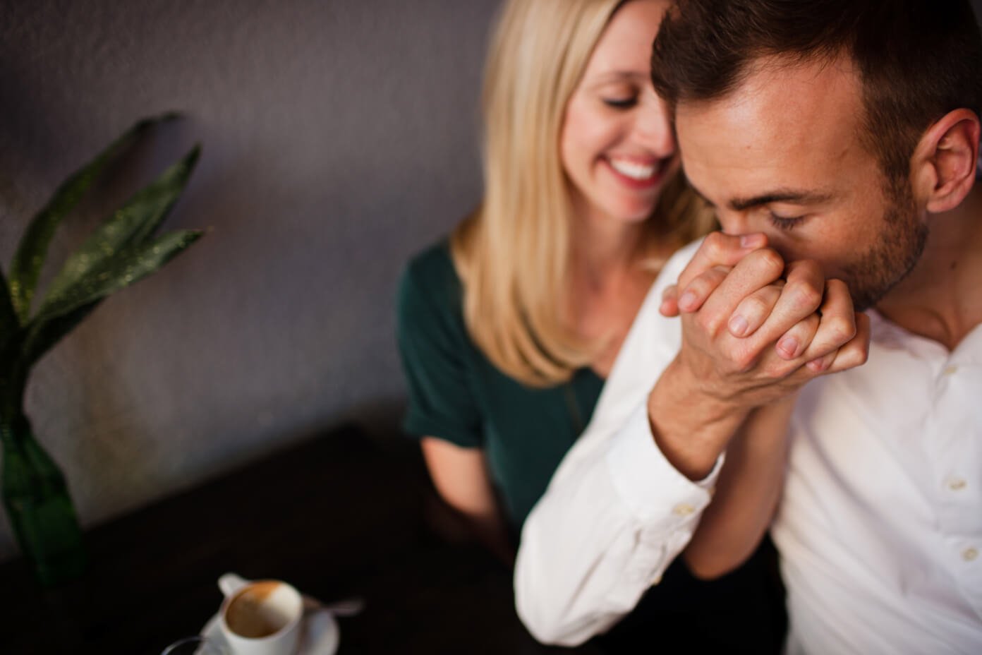 Barclay and Ali Martin Engagement Pictures in Kansas City (by Becca Spears Photography)