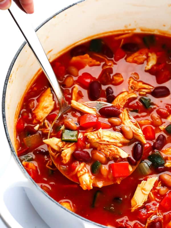 20-Minute Chipotle Chicken Chili