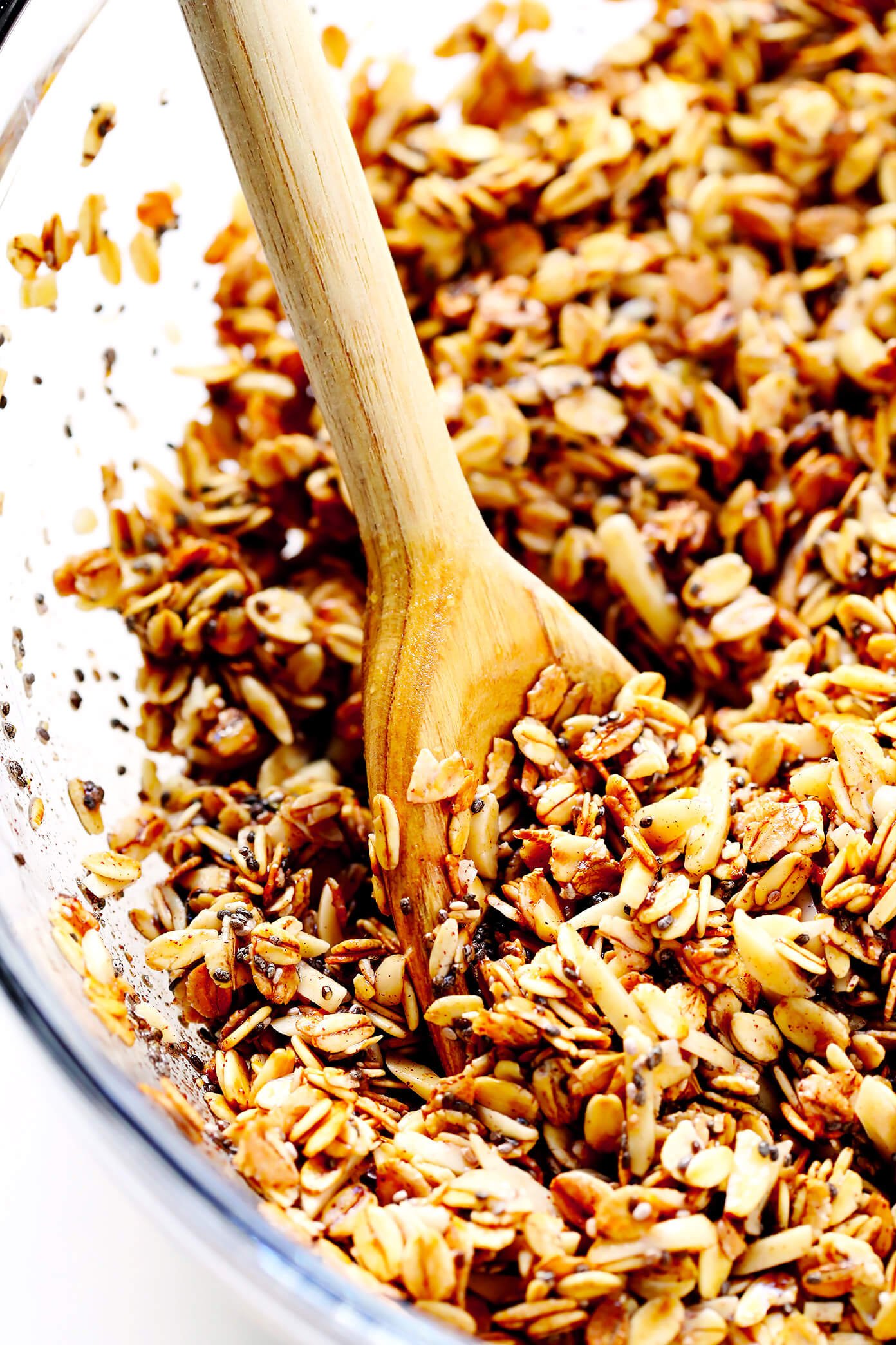 Easy Homemade Granola (Sugar-Free, So Good!)