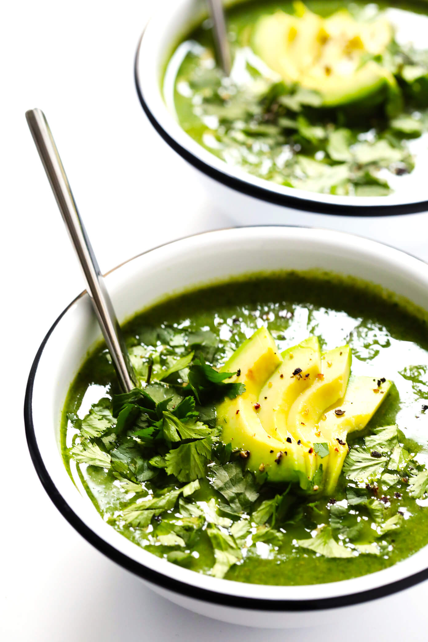 This Green Goddess Soup recipe is overflowing with feel-good veggies and greens (especially broccoli, cauliflower and spinach), it's quick and easy to make, and it tastes and feels great. Bonus? It's also naturally gluten-free and vegan. | Gimme Some Oven #greengoddess #healthyrecipes #souprecipe #broccolisoup #vegetarian