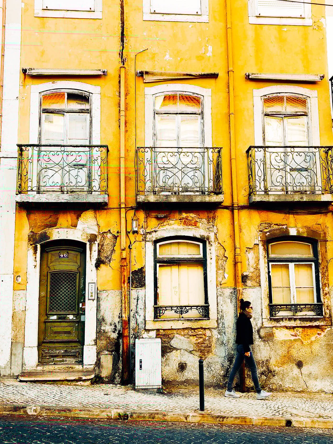 Yellow House in Lisbon