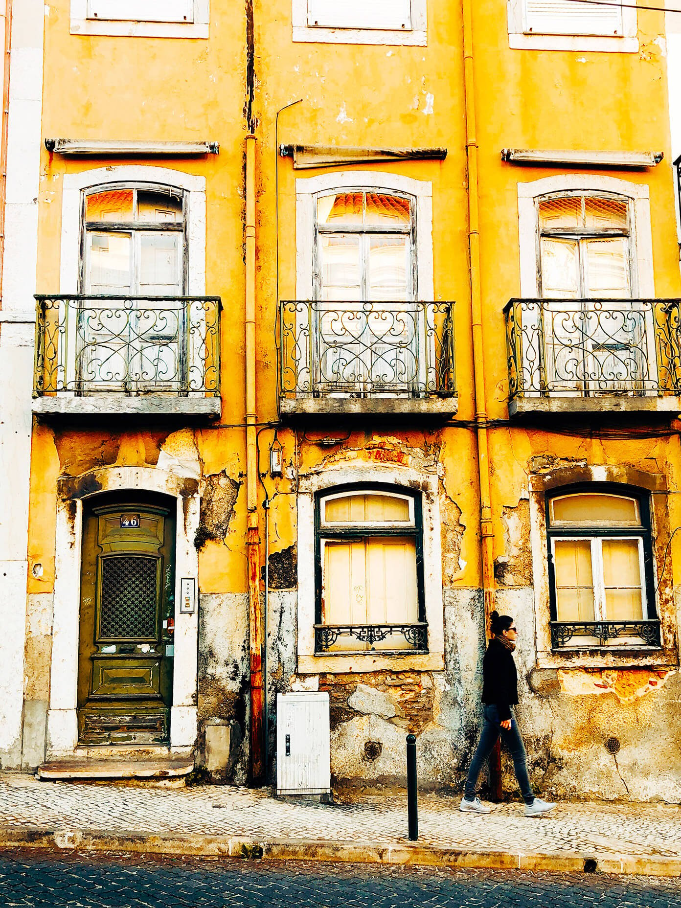 Yellow House in Lisbon