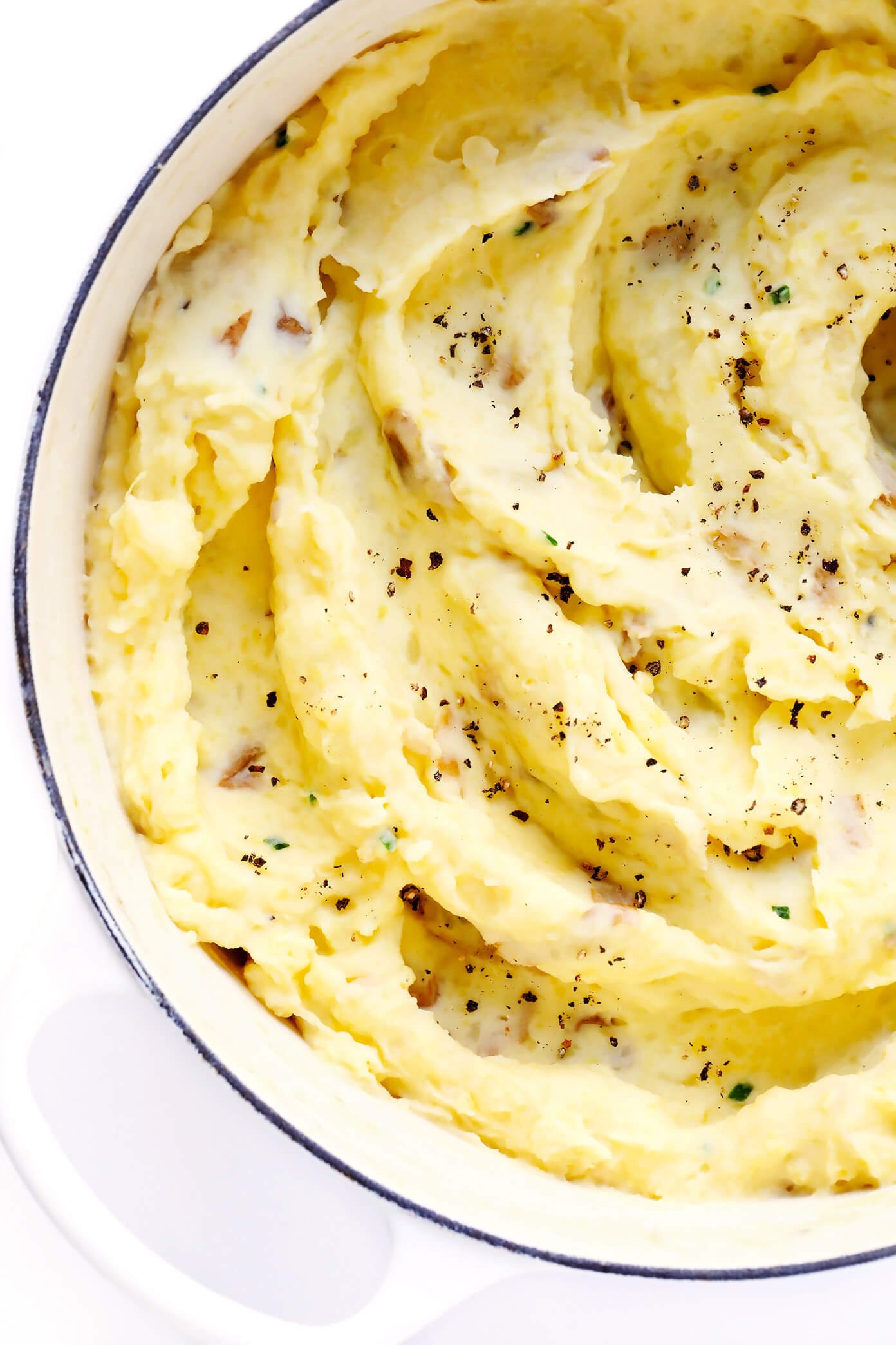 The BEST Mashed Potatoes! | Gimme Some Oven | Bloglovin’