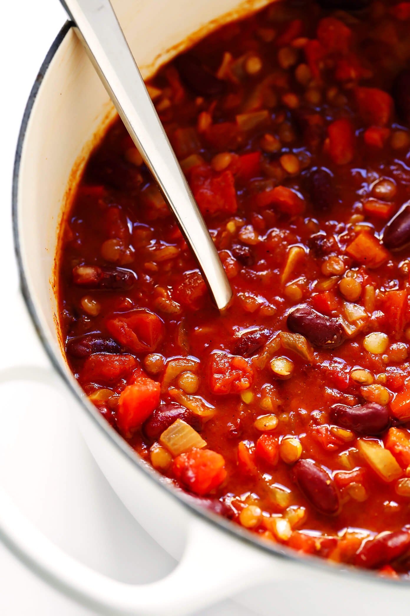 Easy Chili Recipe (Vegetarian, Vegan and Gluten-Free)