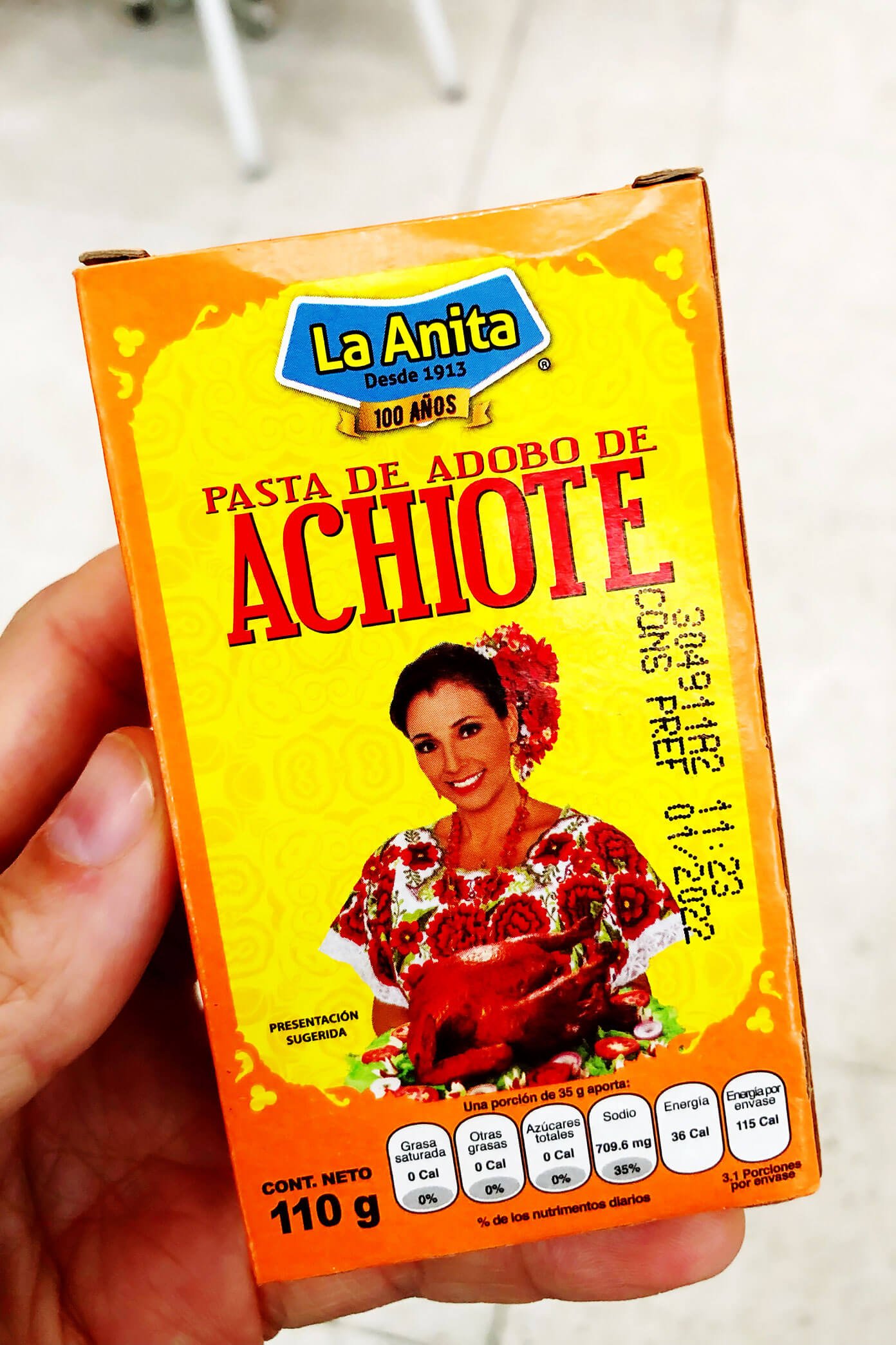 Ali's Guide To Mexico City | Where To Eat (Restaurants), Visit (What To Do), and Stay (Hotels and AirBnBs) in the delicious urban heart of Mexico | gimmesomeoven.com #travel #mexicocity #cdmx #mexico #traveltips #restaurants #food Mexico City Achiote