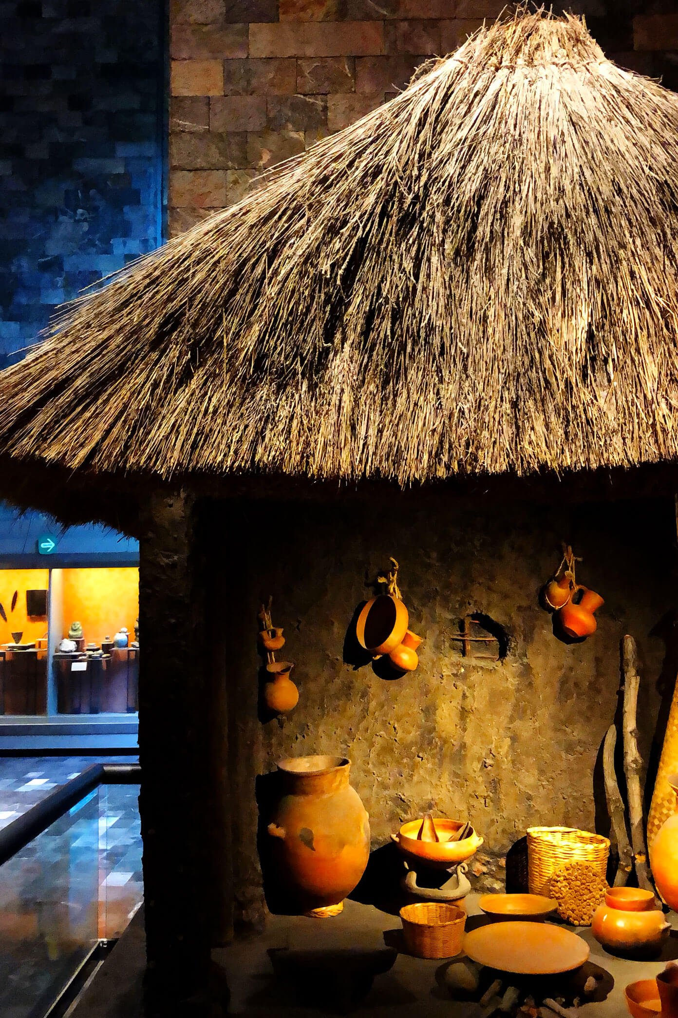 Ali's Guide To Mexico City | Where To Eat (Restaurants), Visit (What To Do), and Stay (Hotels and AirBnBs) in the delicious urban heart of Mexico | gimmesomeoven.com #travel #mexicocity #cdmx #mexico #traveltips #restaurants #food Mexico City Anthropology Museum