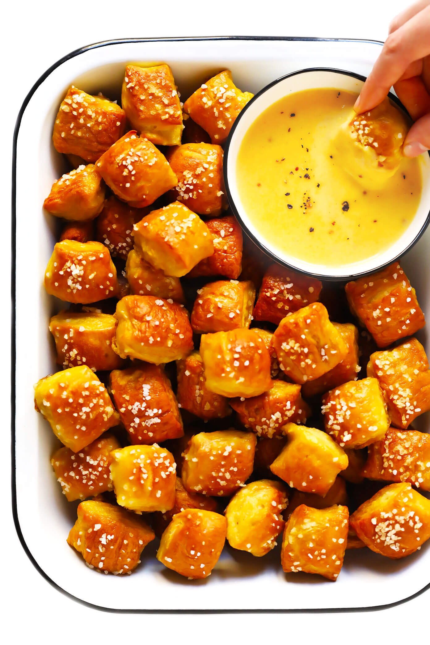 Buttery Soft Pretzel Bites