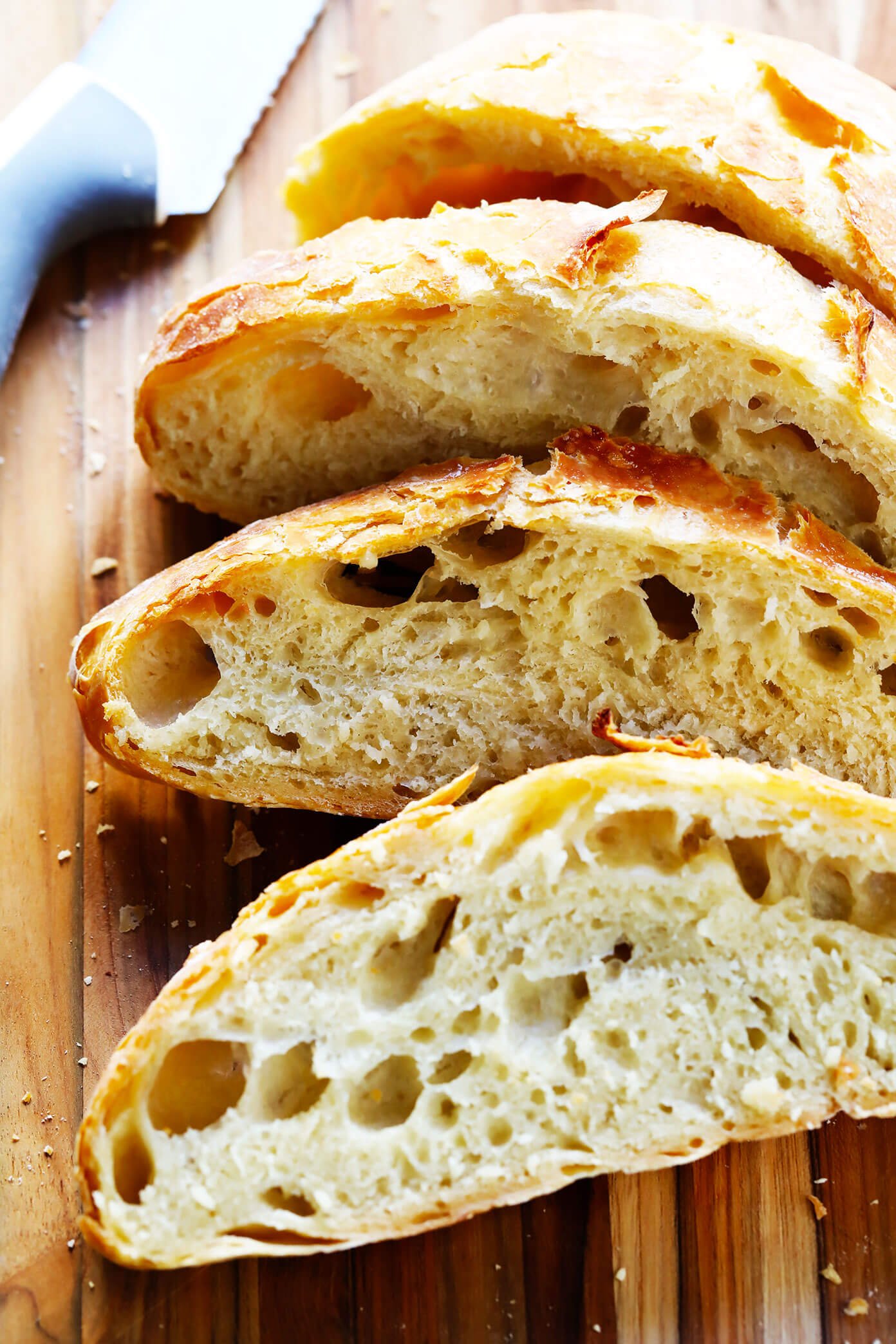 Dutch Oven Crusty Bread