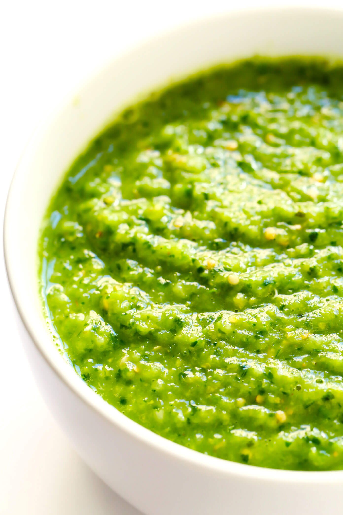 Salsa Verde Cruda in a bowl