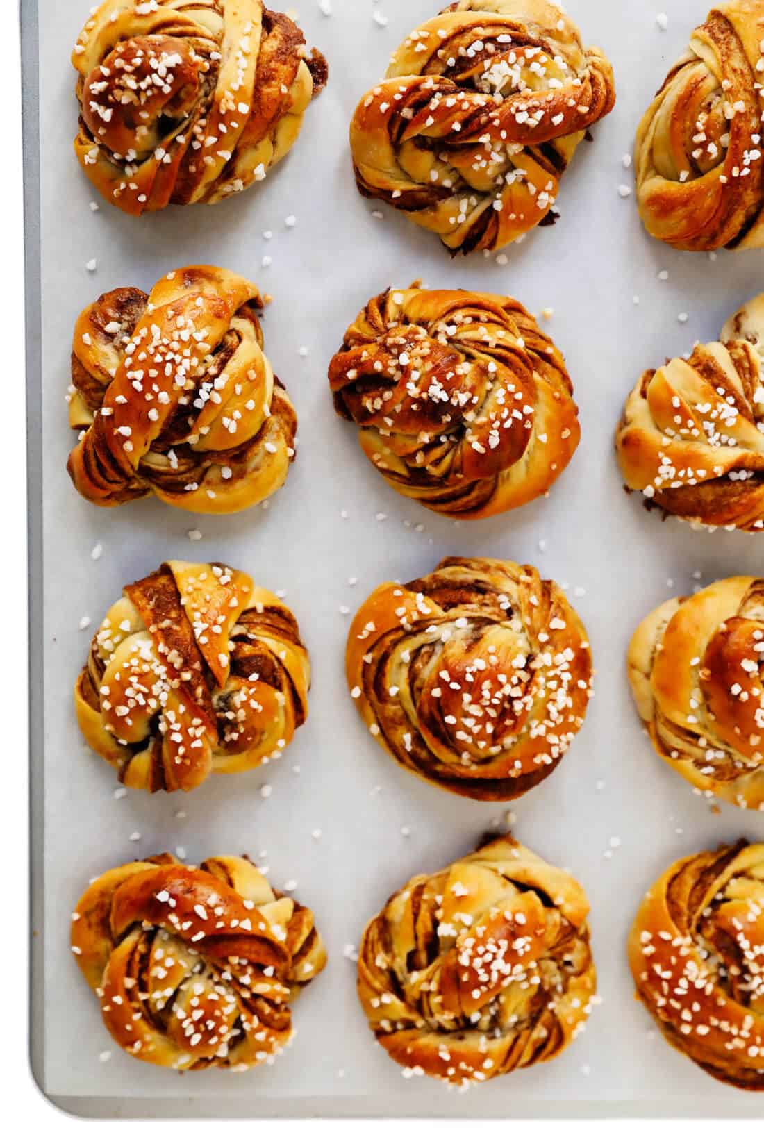 Swedish Cinnamon Buns Recipe (Kanelbullar) - Gimme Some Oven