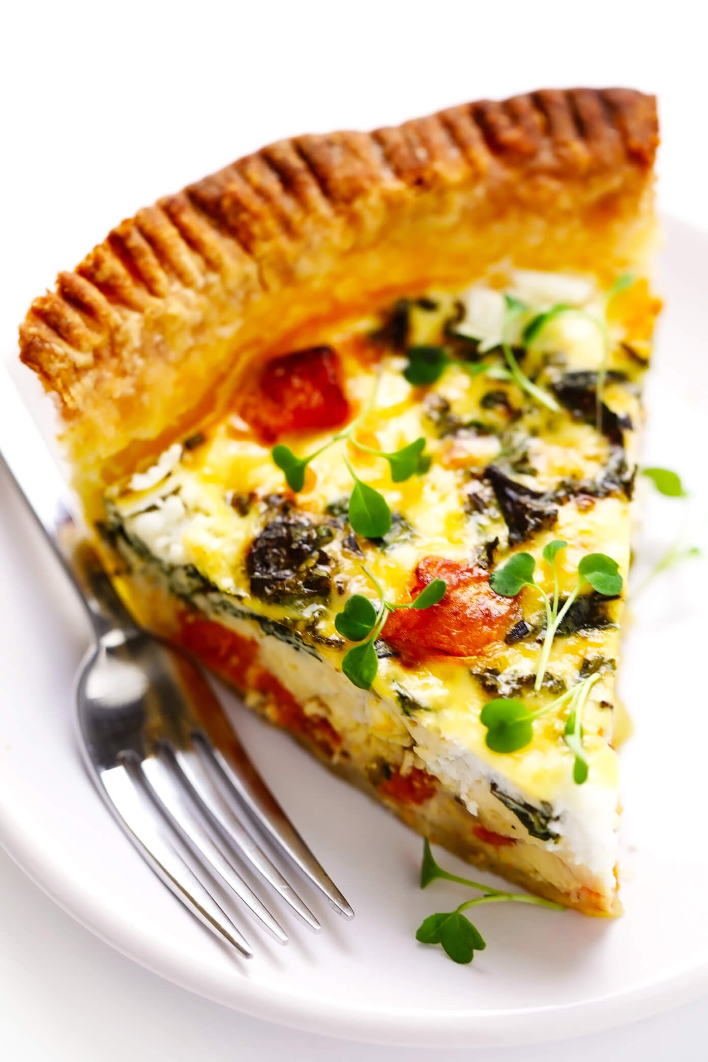 Fatia de quiche de abóbora em um prato