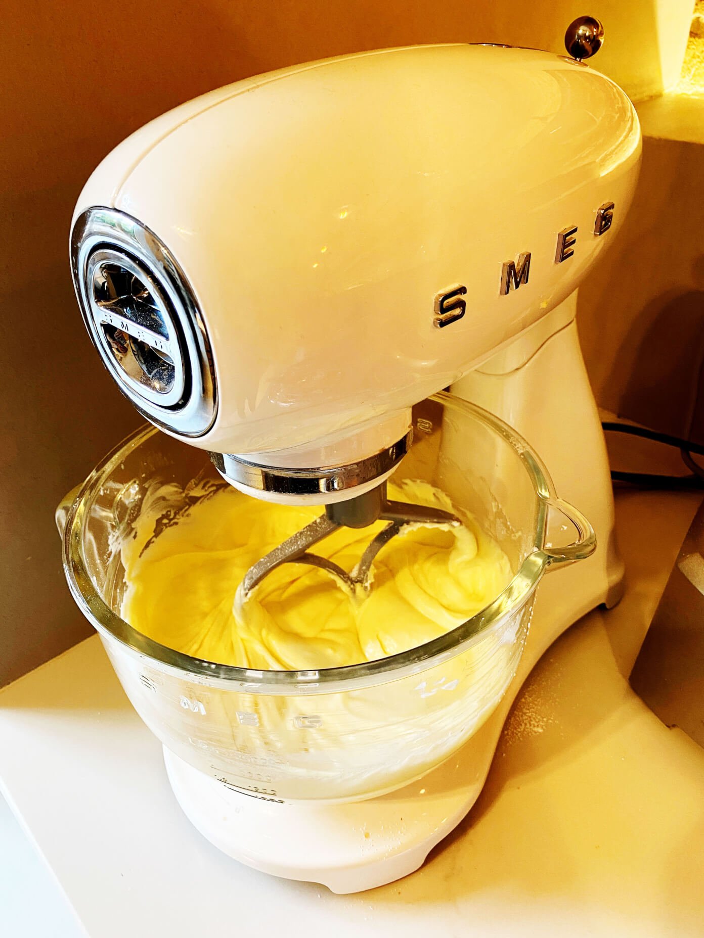 Smeg Mixer