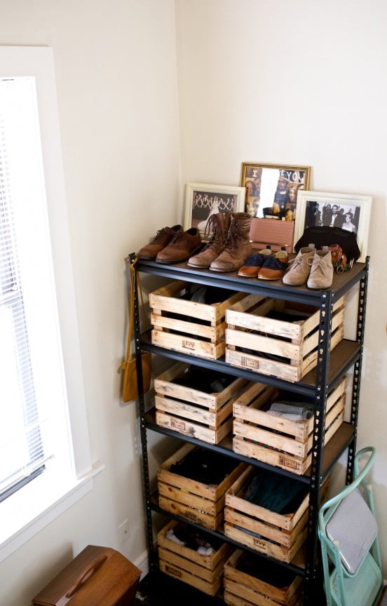 {Manage it Monday} Wood Crate Dresser | www.gimmesomestyleblog.com #organize