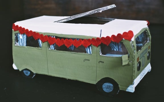 Valentine's Box | www.gimmesomestyleblog.com #valentines
