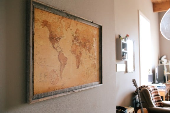 DIY Cork Map | www.gimmesomestyleblog.com #map #travel #DIY