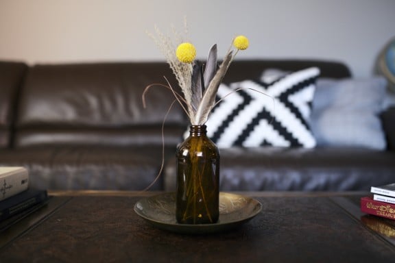 Five simple, disposable, apartment friendly, and nearly free fall decorations | gimmesomestyleblog.com