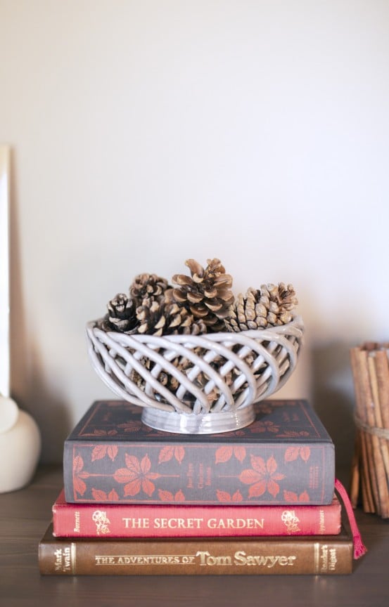 Five simple, disposable, apartment friendly, and nearly free fall decorations | gimmesomestyleblog.com